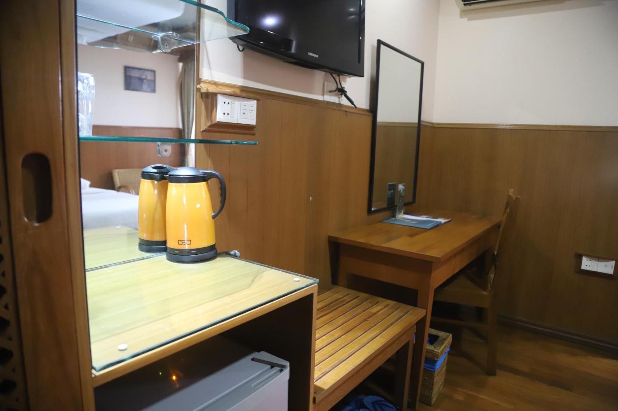 Hotel Sidney Yangon Ngoại thất bức ảnh