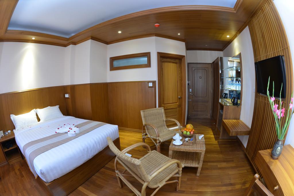 Hotel Sidney Yangon Ngoại thất bức ảnh