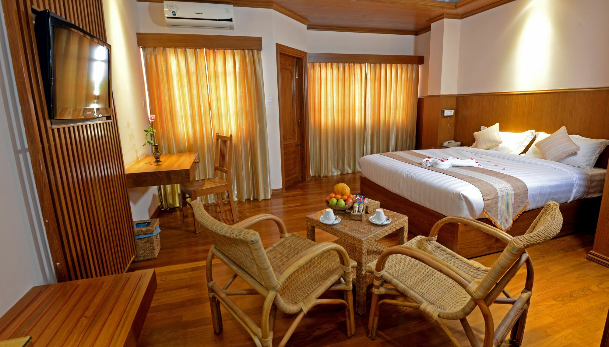 Hotel Sidney Yangon Ngoại thất bức ảnh